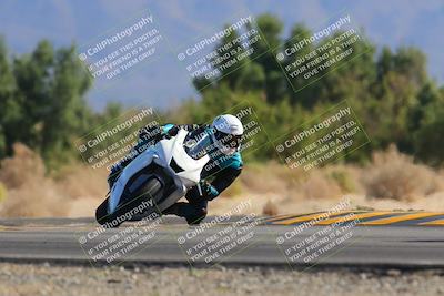 media/Nov-06-2022-SoCal Trackdays (Sun) [[208d2ccc26]]/Turn 7 Set 2 (1050am)/